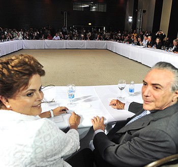 Dilma ganhou... e agora? 